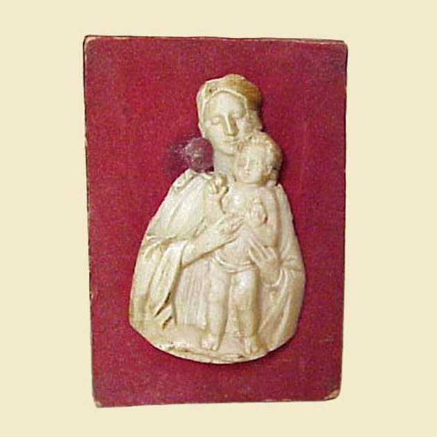 Madonna con Bambino (rilievo, elemento d'insieme) - bottega italiana (secc. XVIII/ XIX)