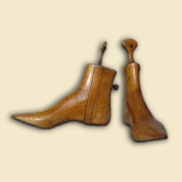 forma di scarpa, serie - bottega italiana (secc. XIX/ XX)