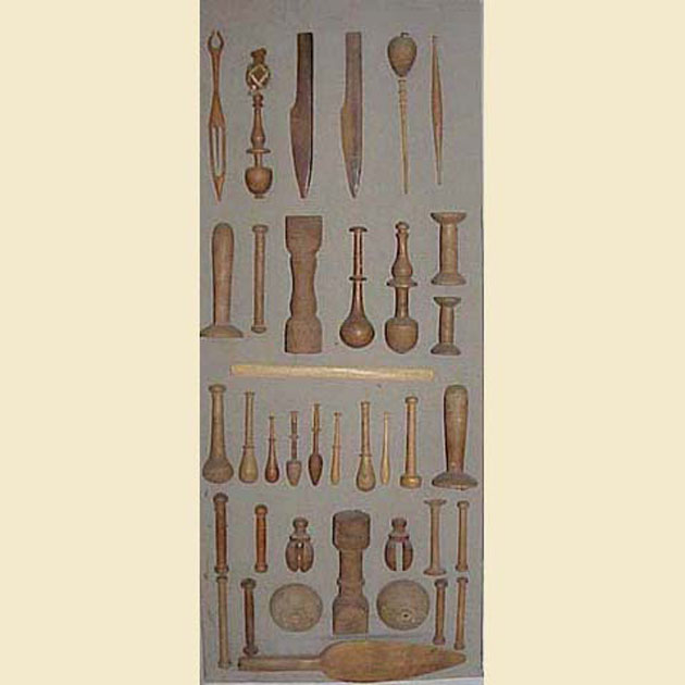 arnese, insieme - bottega italiana (secc. XIX/ XX)