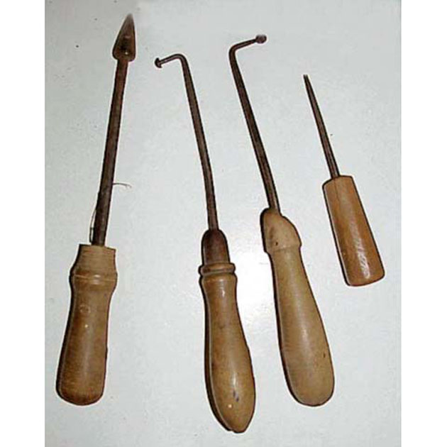 arnese, serie - bottega italiana (secc. XIX/ XX)