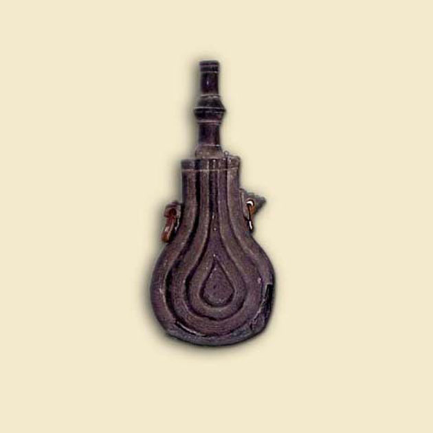 fiasca per la polvere da sparo - bottega italiana (secc. XVII/ XVIII)