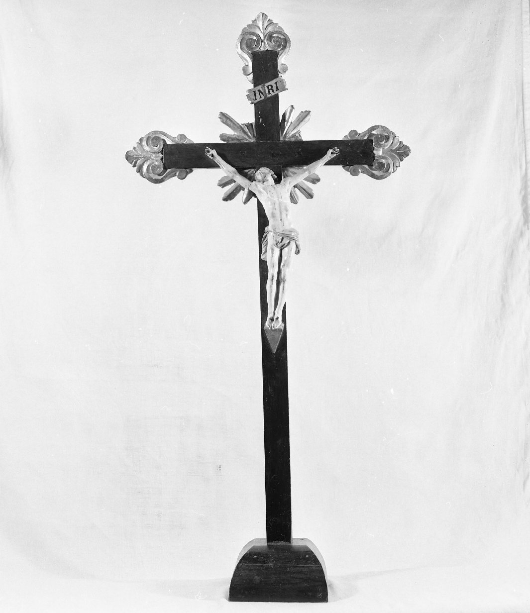 crocifisso, opera isolata - bottega italiana (sec. XVIII)