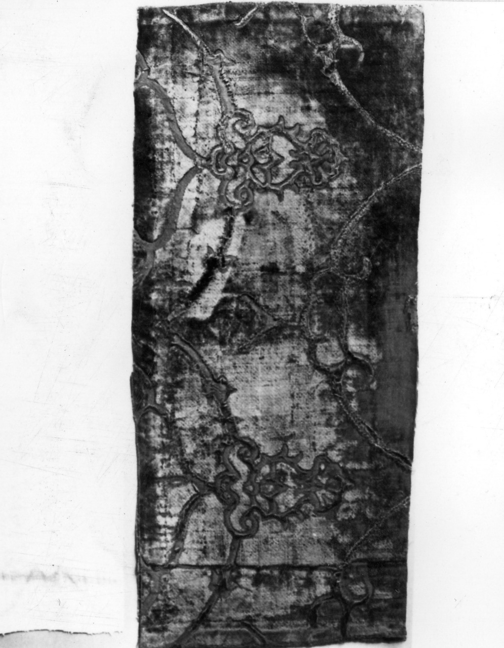 tessuto, frammento - manifattura italiana (terzo quarto sec. XV)