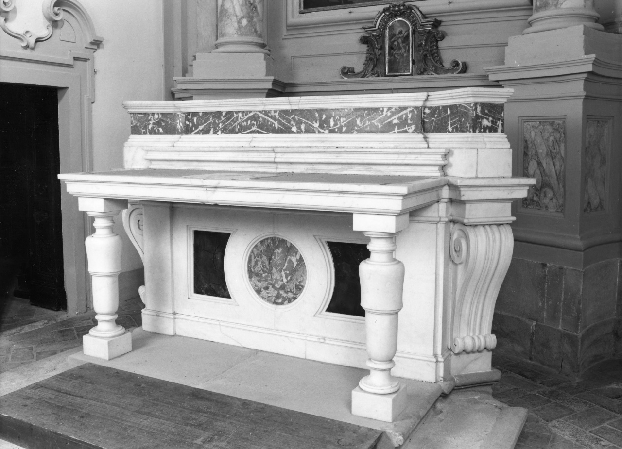 altare - a mensa di Bettini Giovanni Battista, Manovelli Niccolò (sec. XVIII)