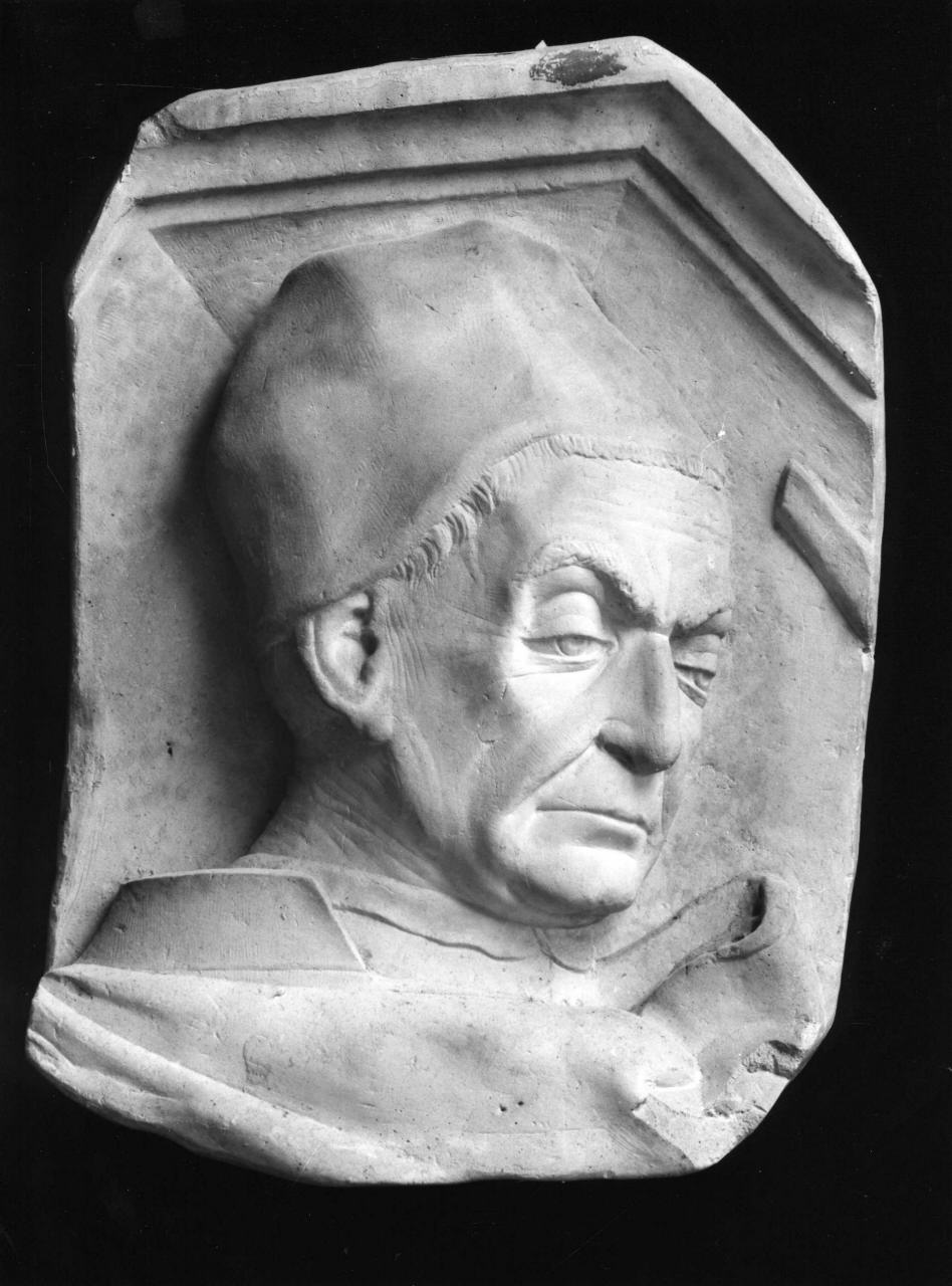 profeta, testa d'uomo (rilievo) di Lelli Luigi (bottega) (secc. XIX/ XX)