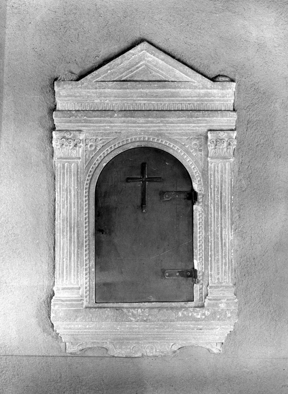 tabernacolo - a frontale architettonico - bottega toscana (inizio sec. XVII)