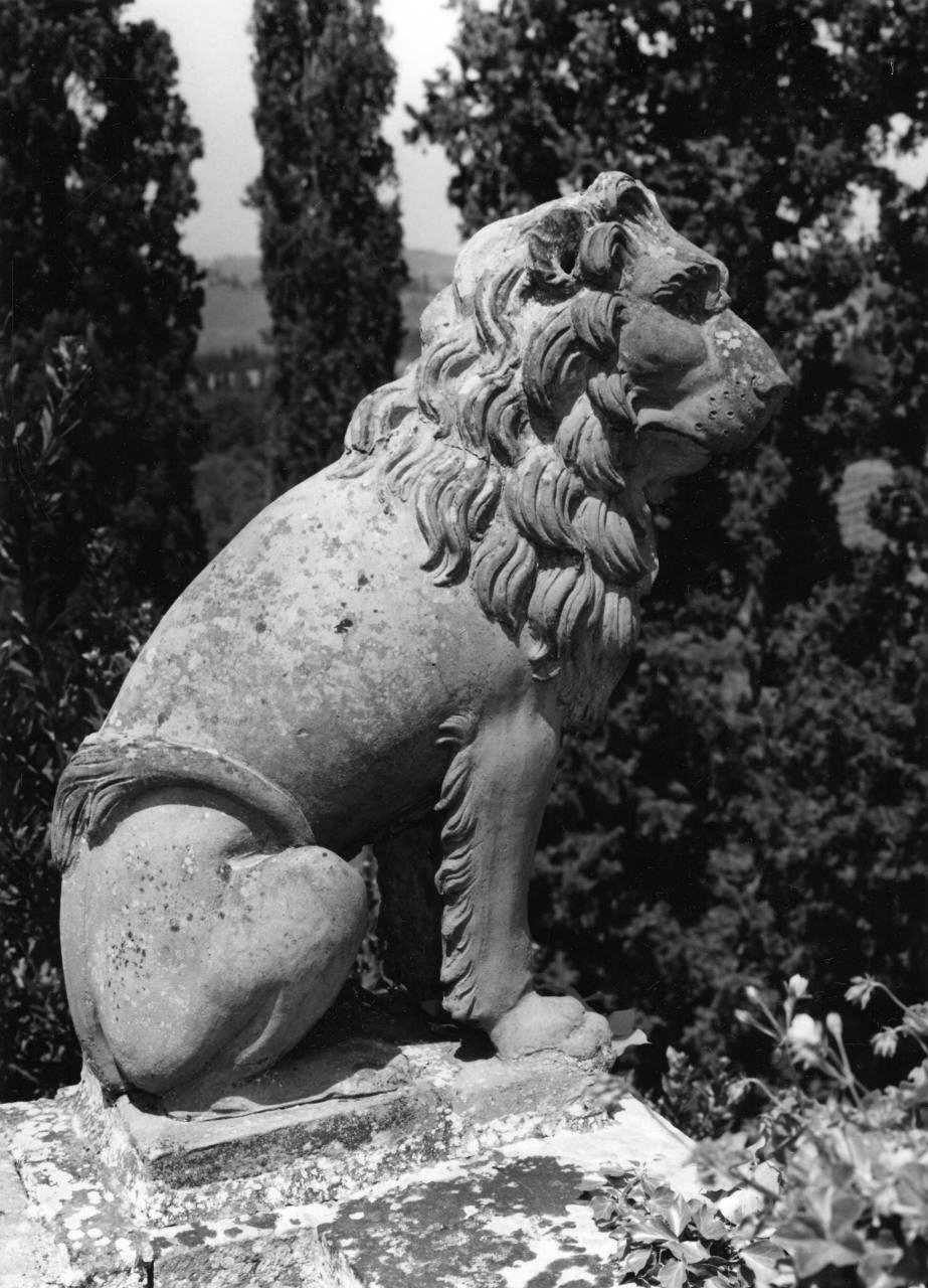 leone (statua) - manifattura toscana (sec. XX)