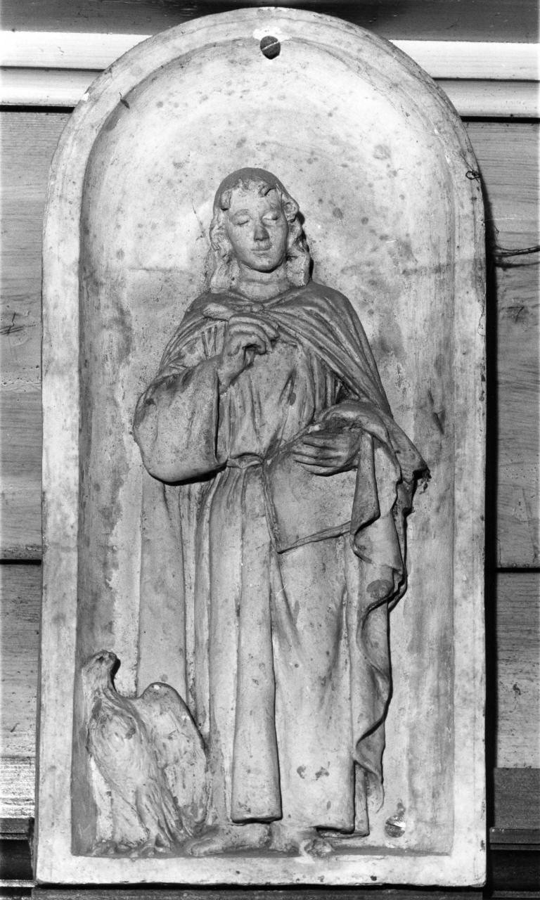 San Giovanni Evangelista (rilievo) di Arcangioli Pietro (fine/inizio secc. XIX/ XX)