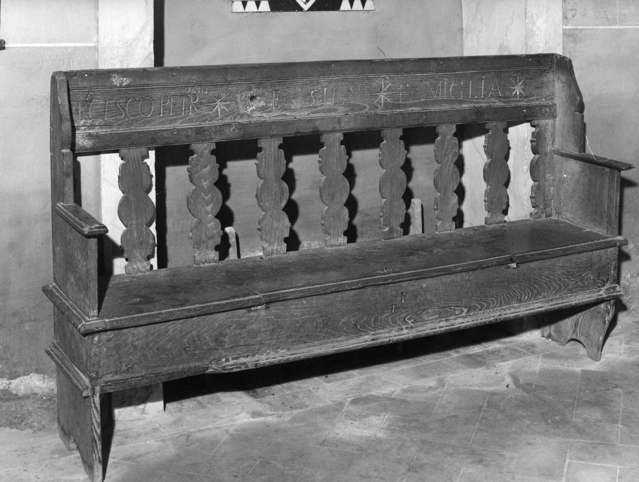 cassapanca - bottega toscana (sec. XVIII)