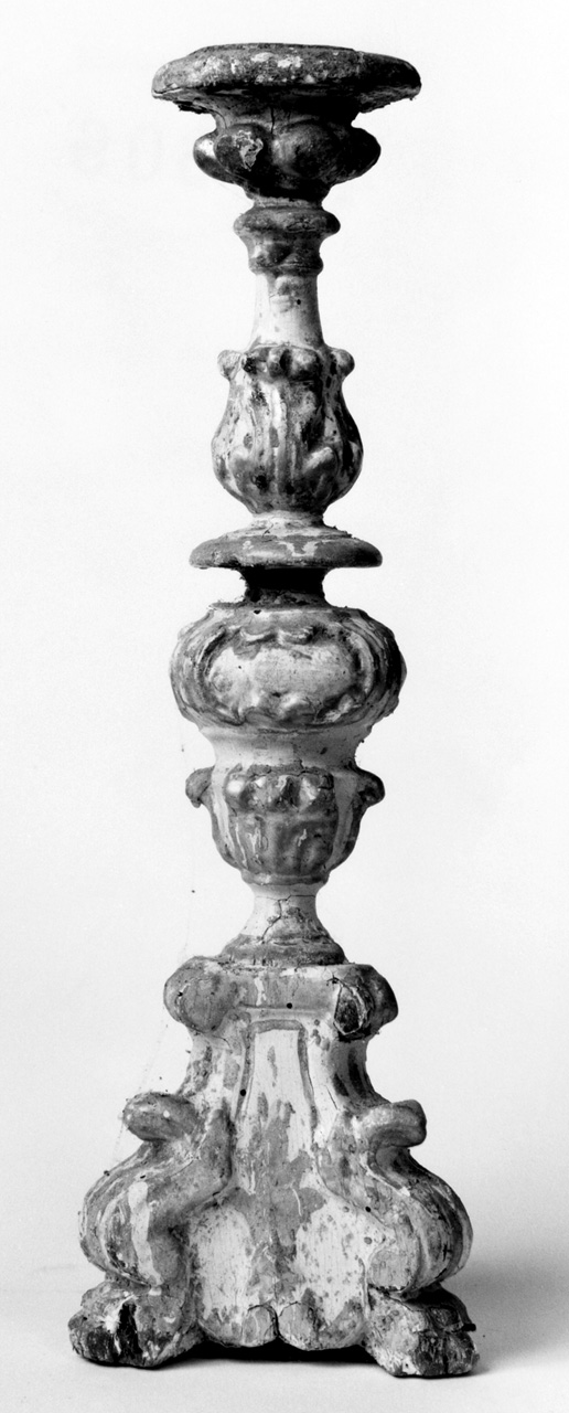 candeliere, opera isolata - produzione toscana (prima metà sec. XVIII)
