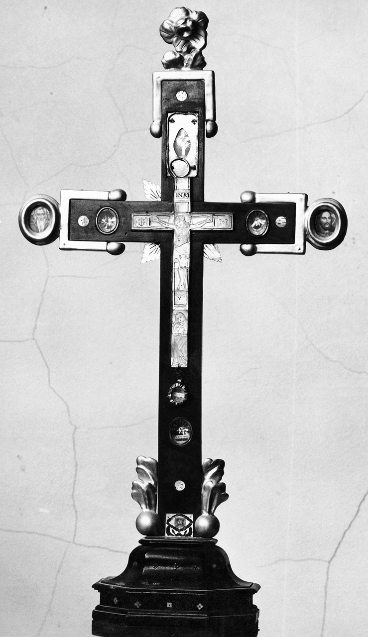 reliquiario - a croce - manifattura toscana (prima metà sec. XIX)