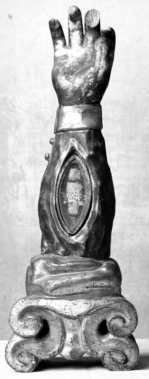 reliquiario antropomorfo - a braccio, serie - produzione toscana (prima metà sec. XVIII)