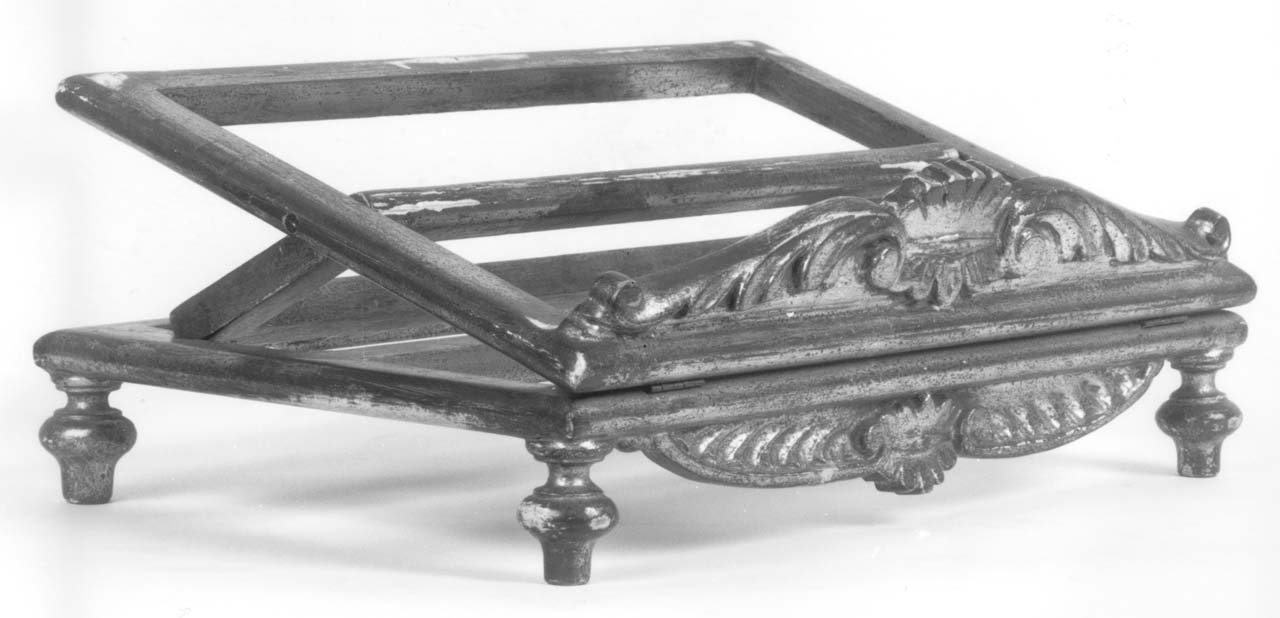 leggio d'altare - produzione toscana (prima metà sec. XIX)