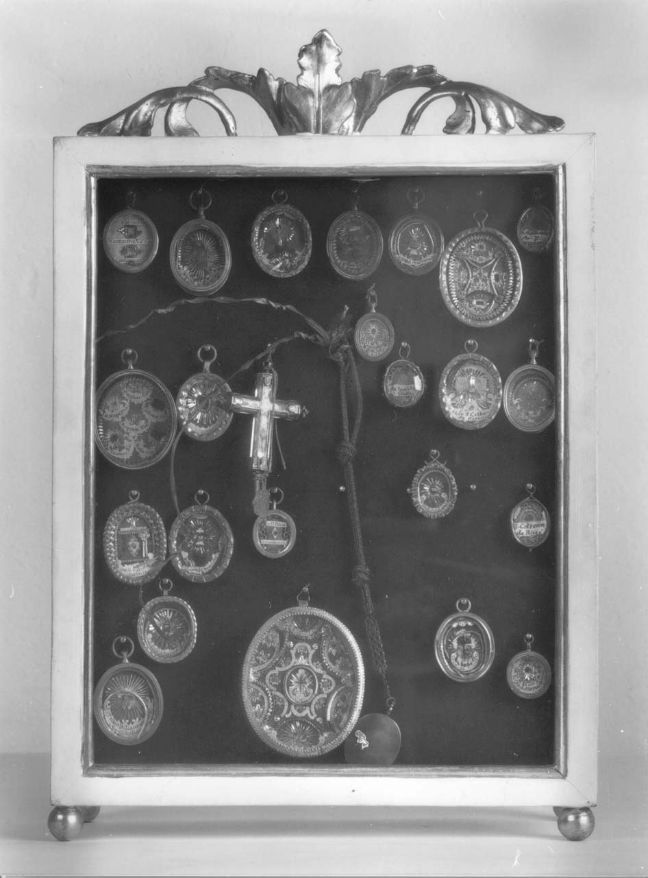 reliquiario a teca - produzione toscana (prima metà sec. XIX)