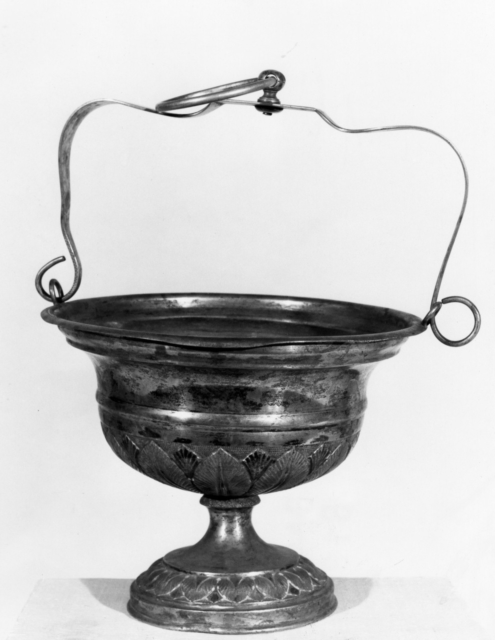 secchiello per l'acqua benedetta - bottega toscana (prima metà sec. XIX)