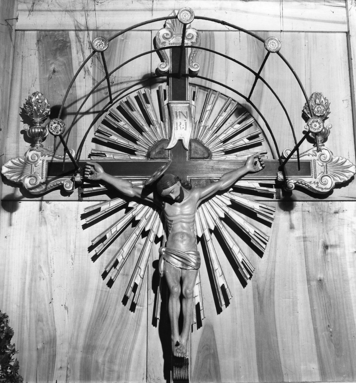 Cristo crocifisso (croce processionale) - bottega toscana (fine sec. XIX)