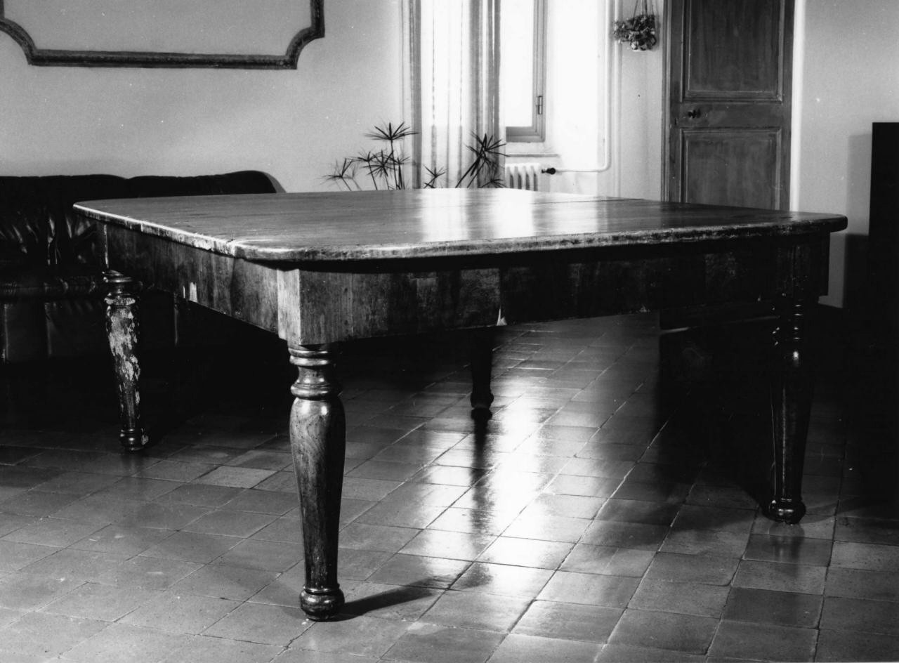 tavolo da pranzo - bottega toscana (seconda metà sec. XIX)
