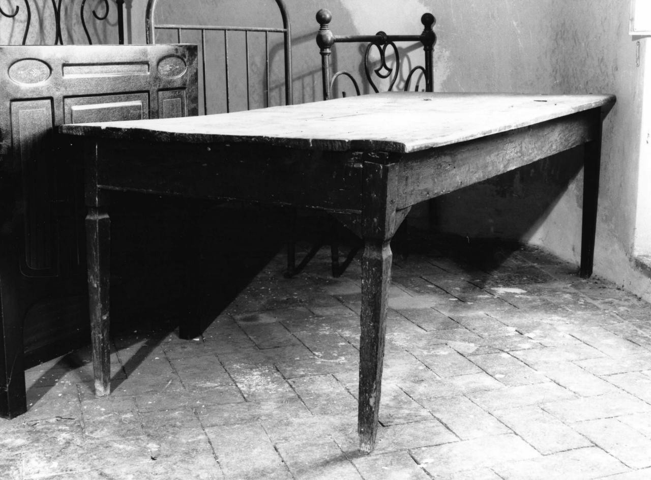 tavolo da pranzo - bottega toscana (fine/inizio secc. XVIII/ XIX)