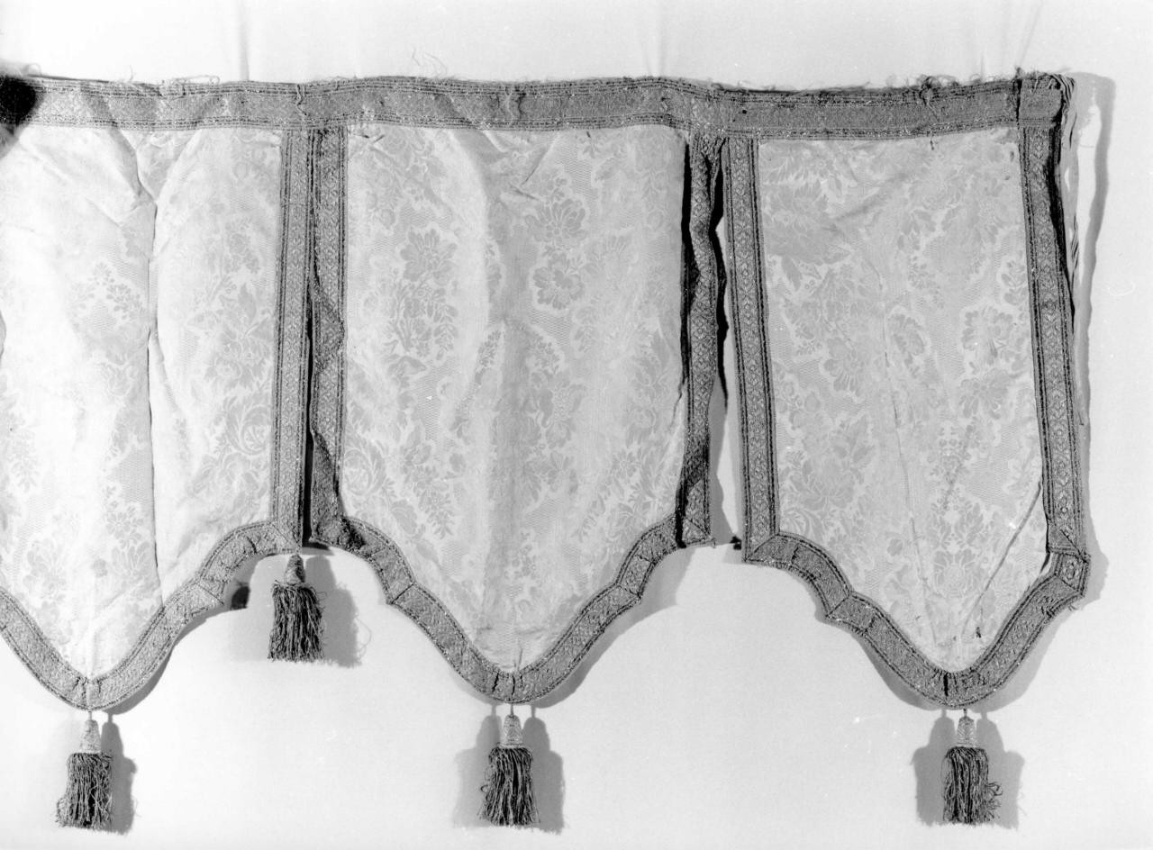 baldacchino processionale - a cielo fluttuante - manifattura tedesca (seconda metà sec. XVIII)