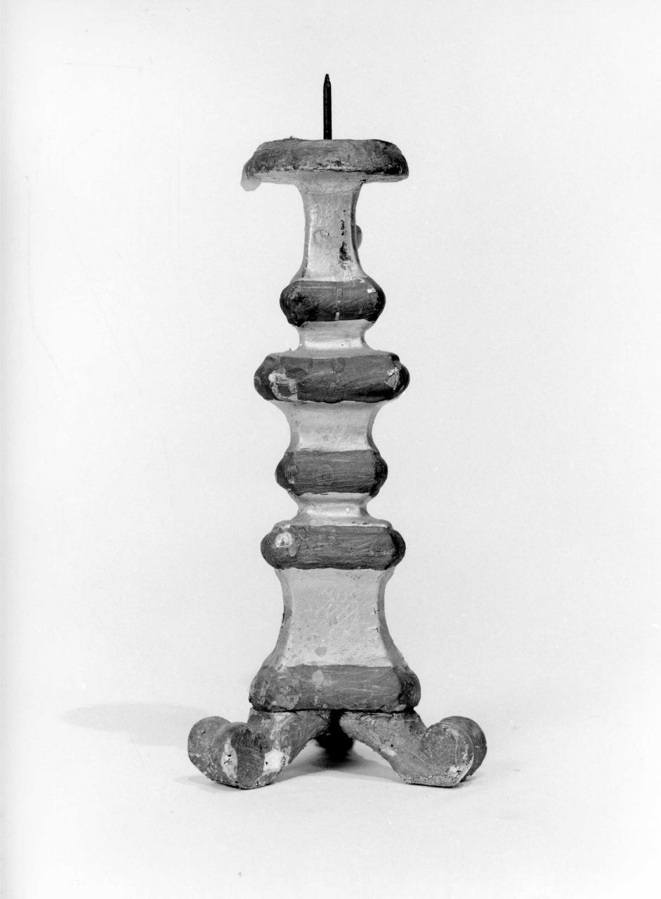 candeliere, serie - bottega toscana (terzo quarto sec. XVIII)