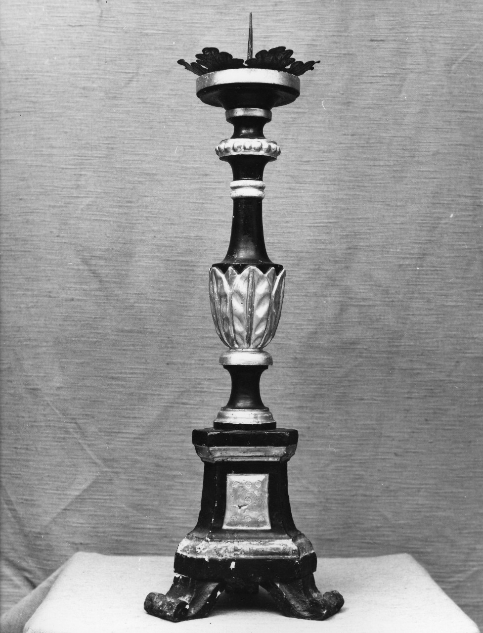 candeliere, serie - bottega toscana (sec. XIX)