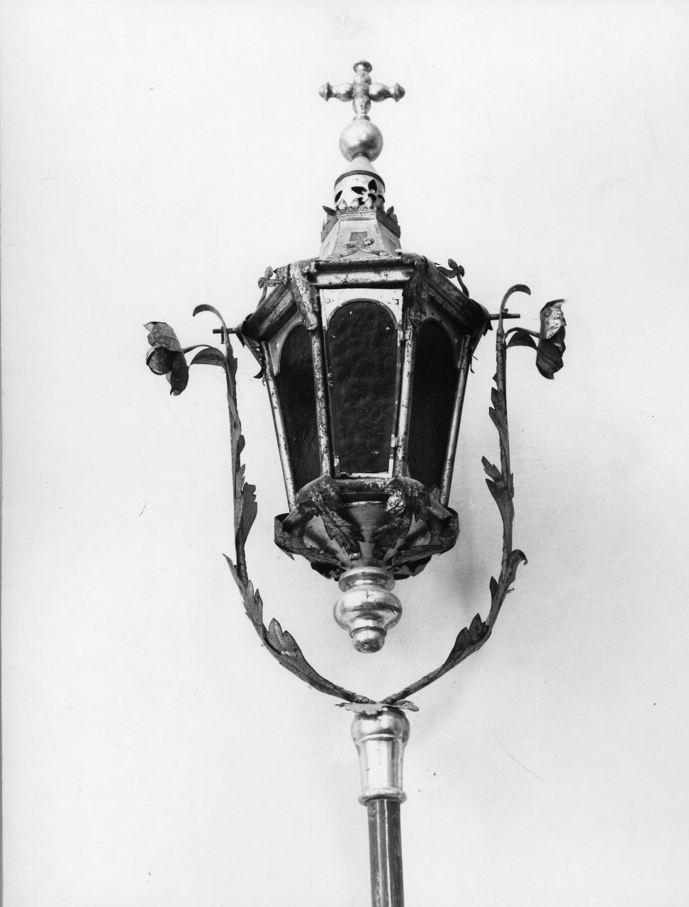 lanterna processionale, serie - bottega toscana (sec. XIX)