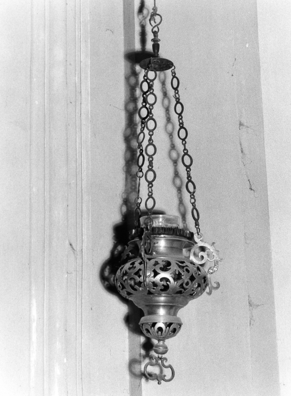lampada pensile a vaso - bottega toscana (prima metà sec. XVIII)