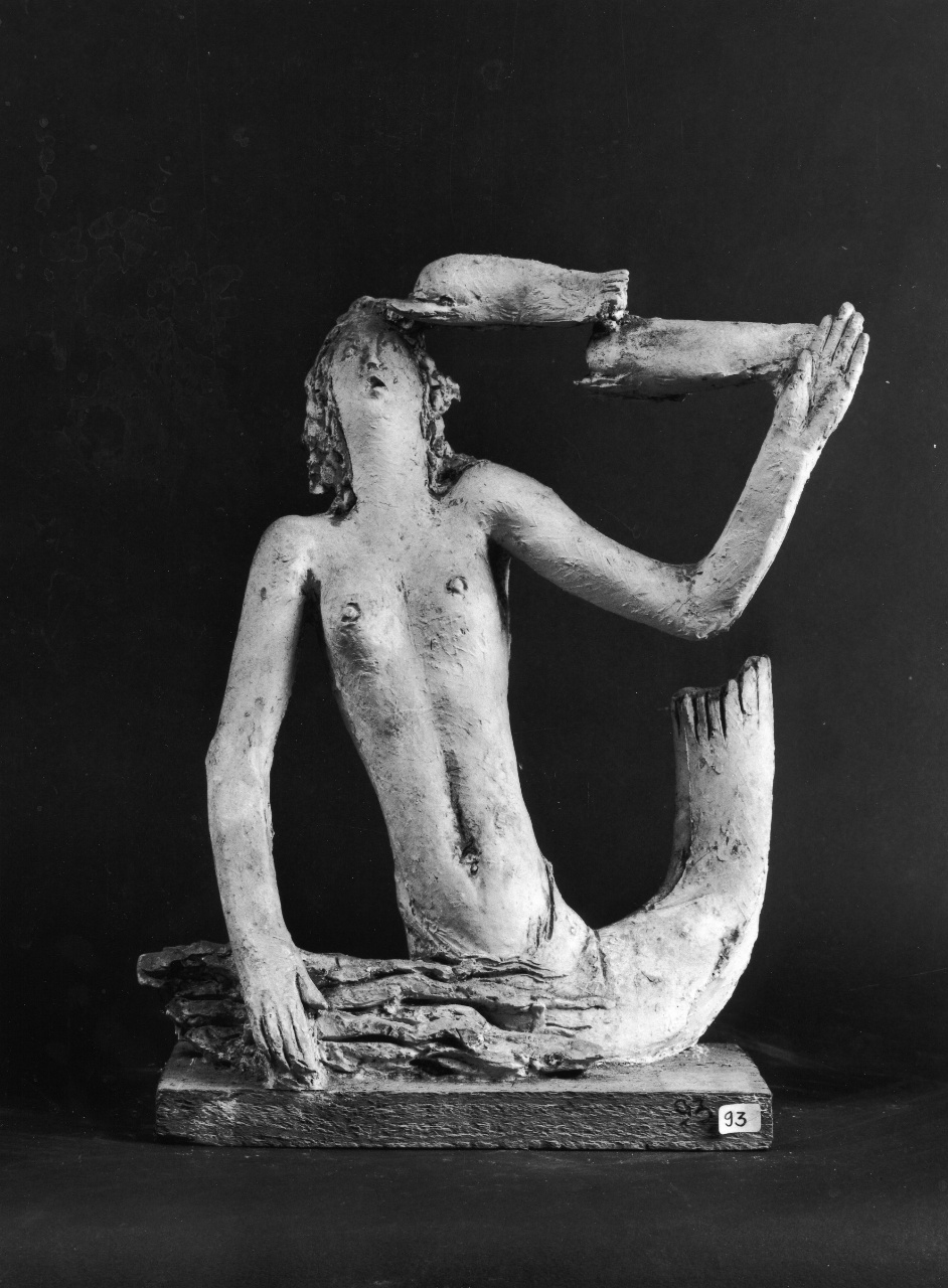 sirena con pesci (scultura) di Andreotti Libero (sec. XX)