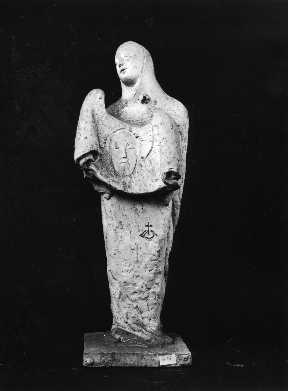 Santa Veronica sostiene il velo (scultura) di Andreotti Libero (sec. XX)