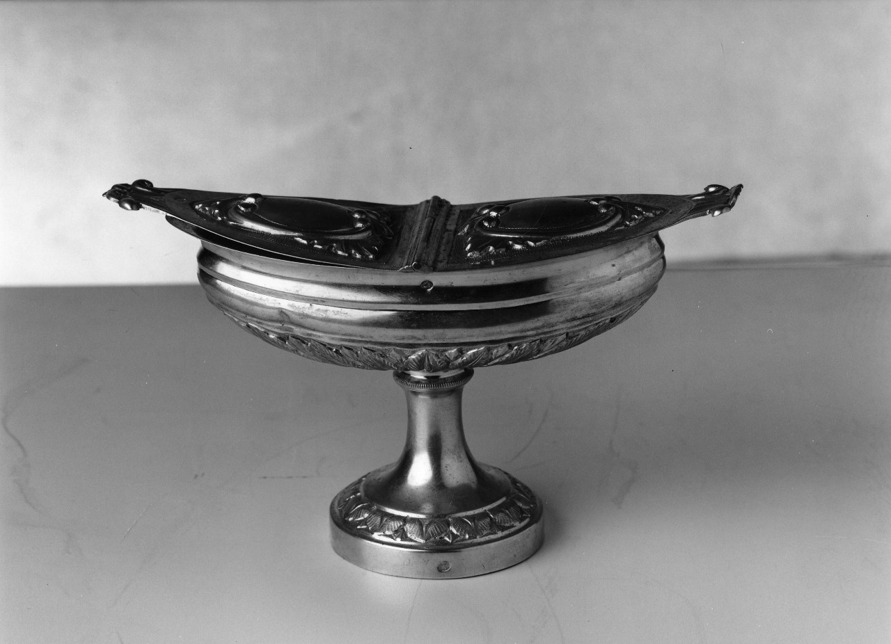 navicella portaincenso - a doppia valva - bottega fiorentina (sec. XIX)