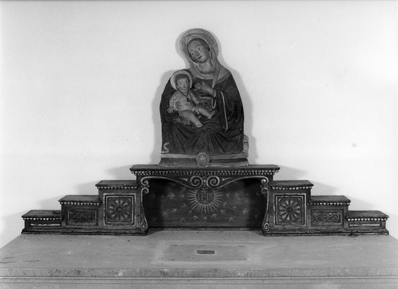 gradino d'altare - bottega toscana (prima metà sec. XIX)