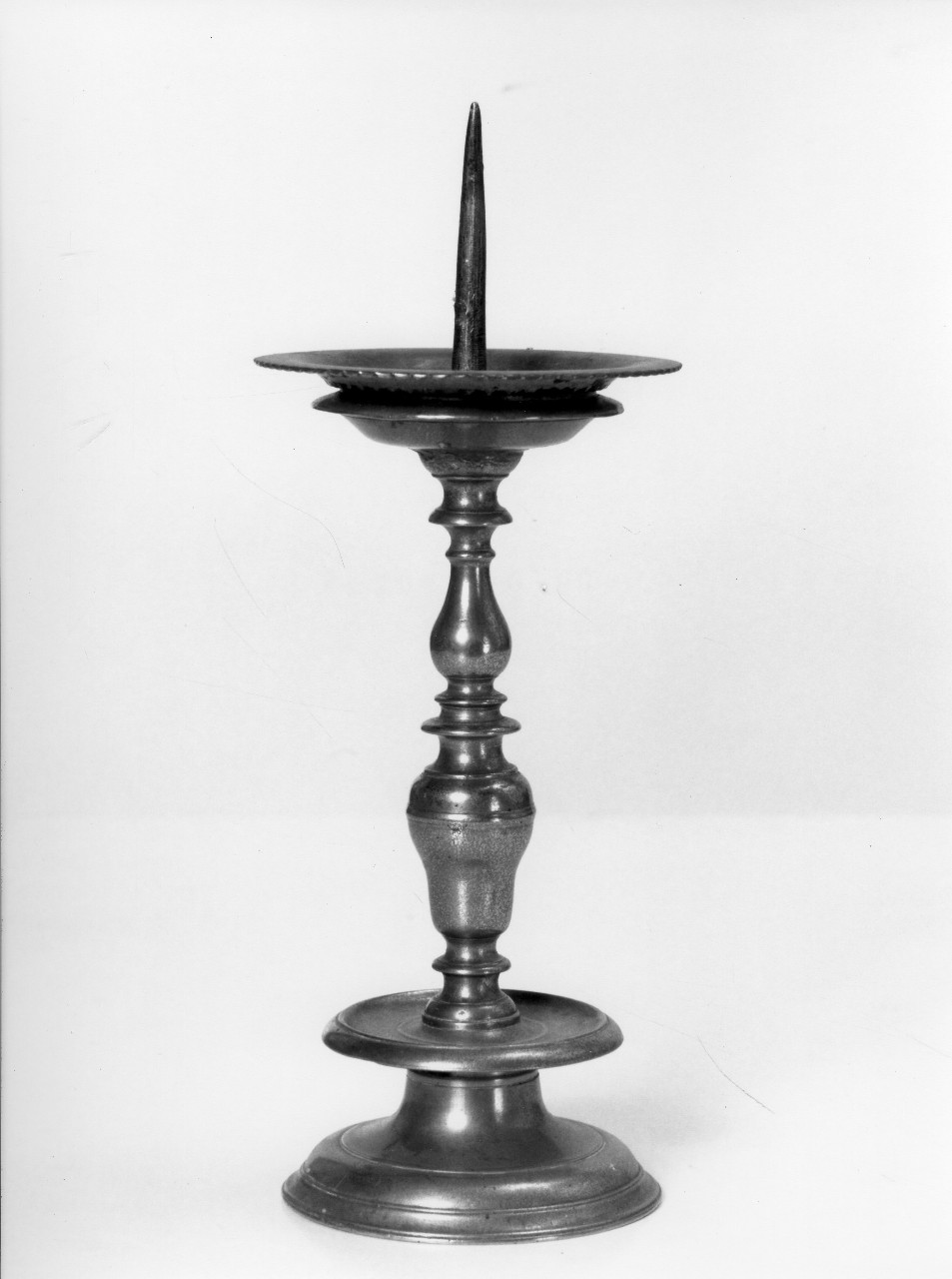 candeliere d'altare, coppia - bottega toscana (sec. XVIII)