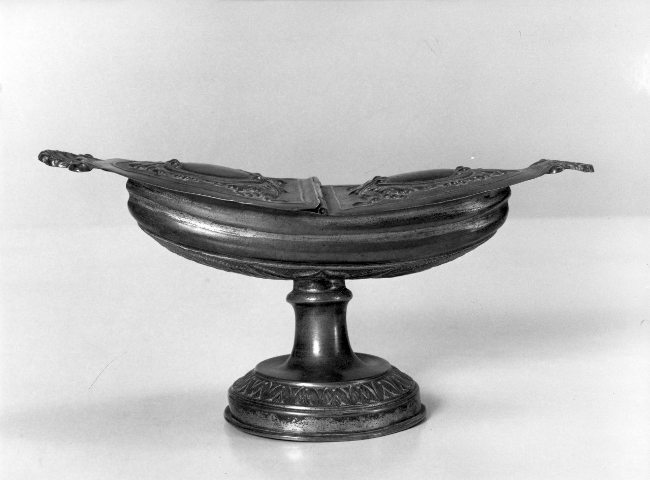 navicella portaincenso - a doppia valva - bottega toscana (metà sec. XIX)