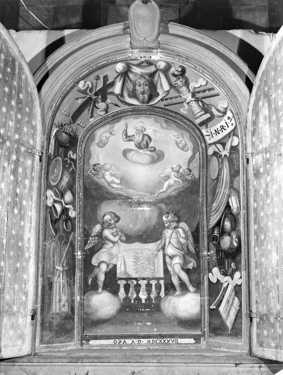 Dio Padre benedicente con angeli e simboli della Passione (dipinto) - ambito toscano (sec. XVII)