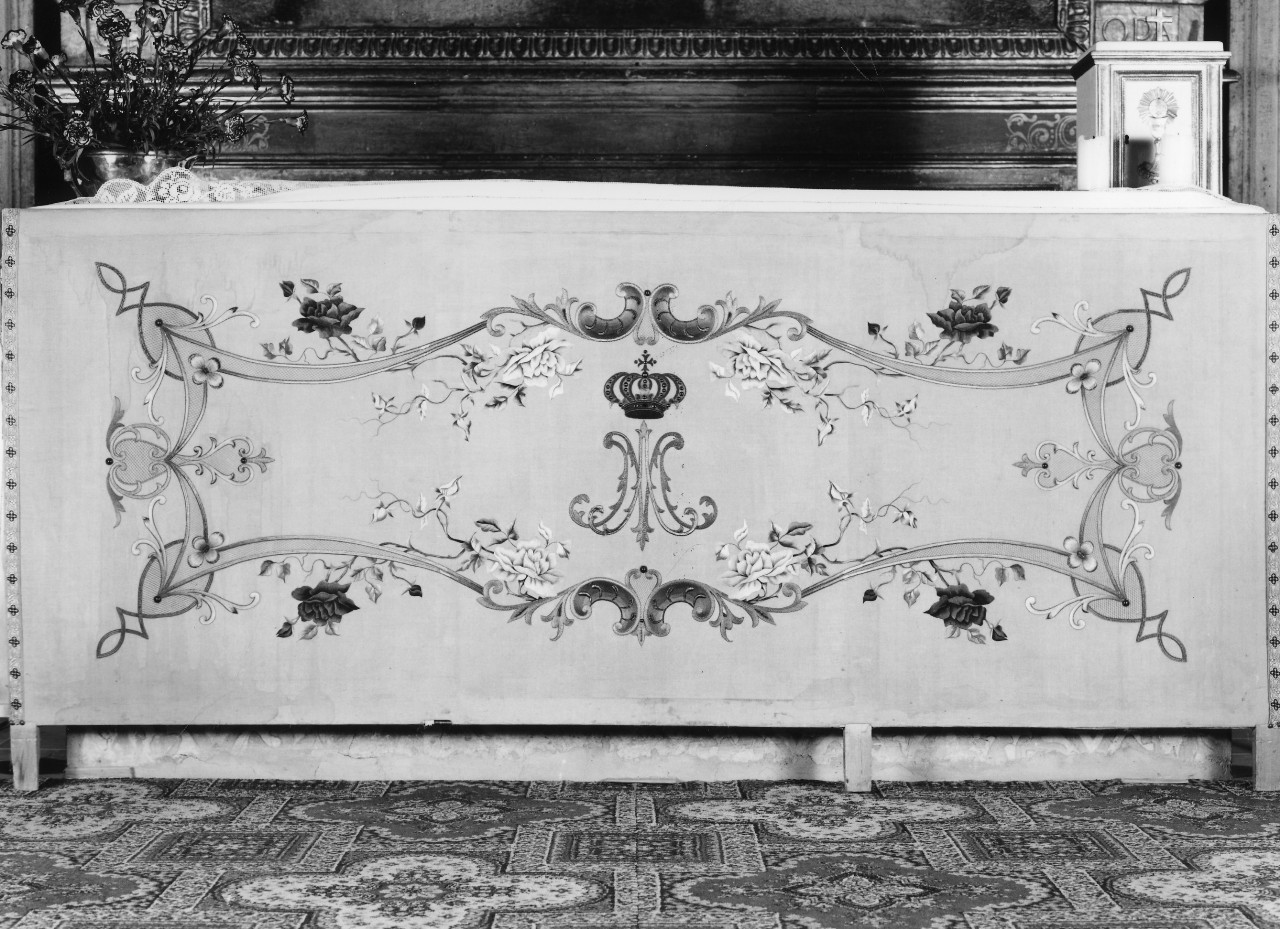 paliotto - a pannello piano - manifattura toscana (inizio sec. XX)