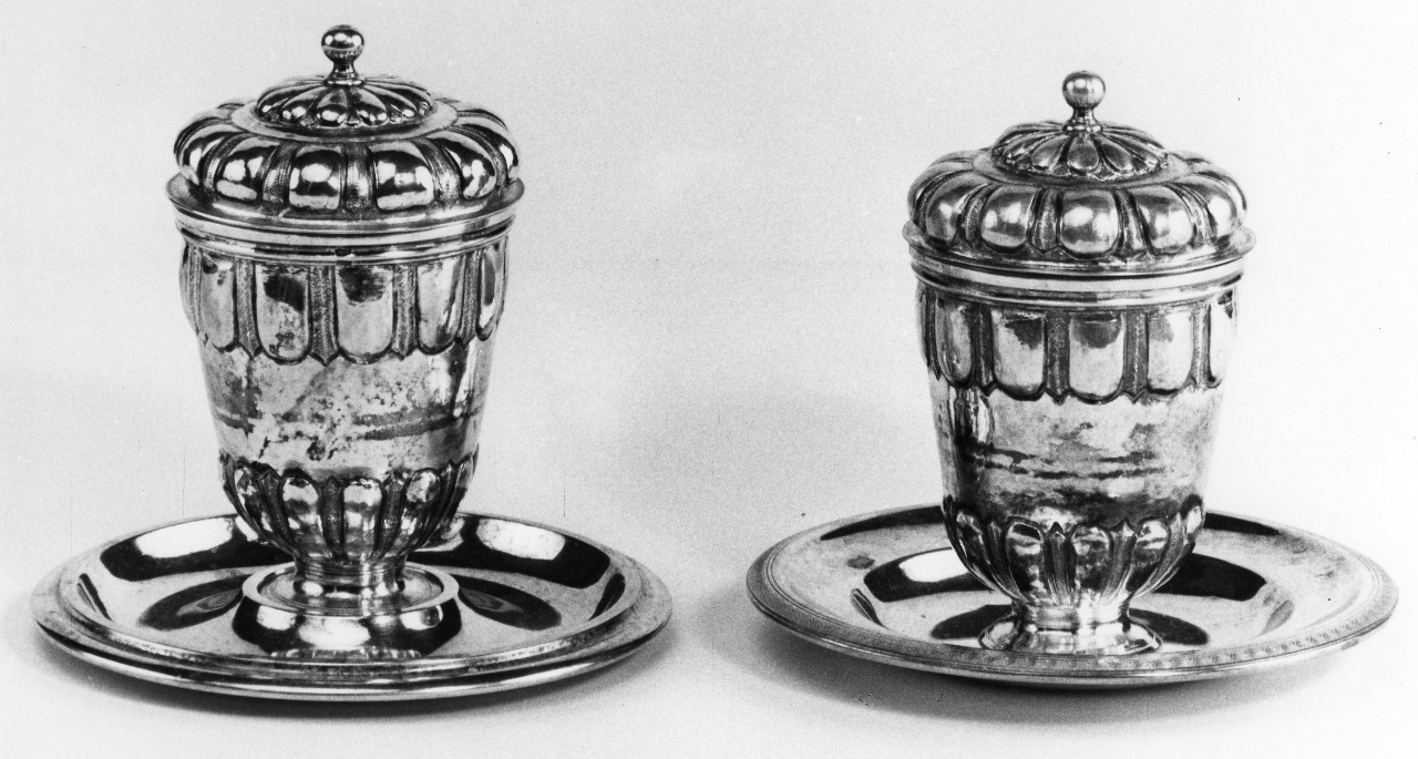 vasetto con coperchio, coppia di Maluberti Lamberto - bottega fiorentina (sec. XIX, sec. XX)