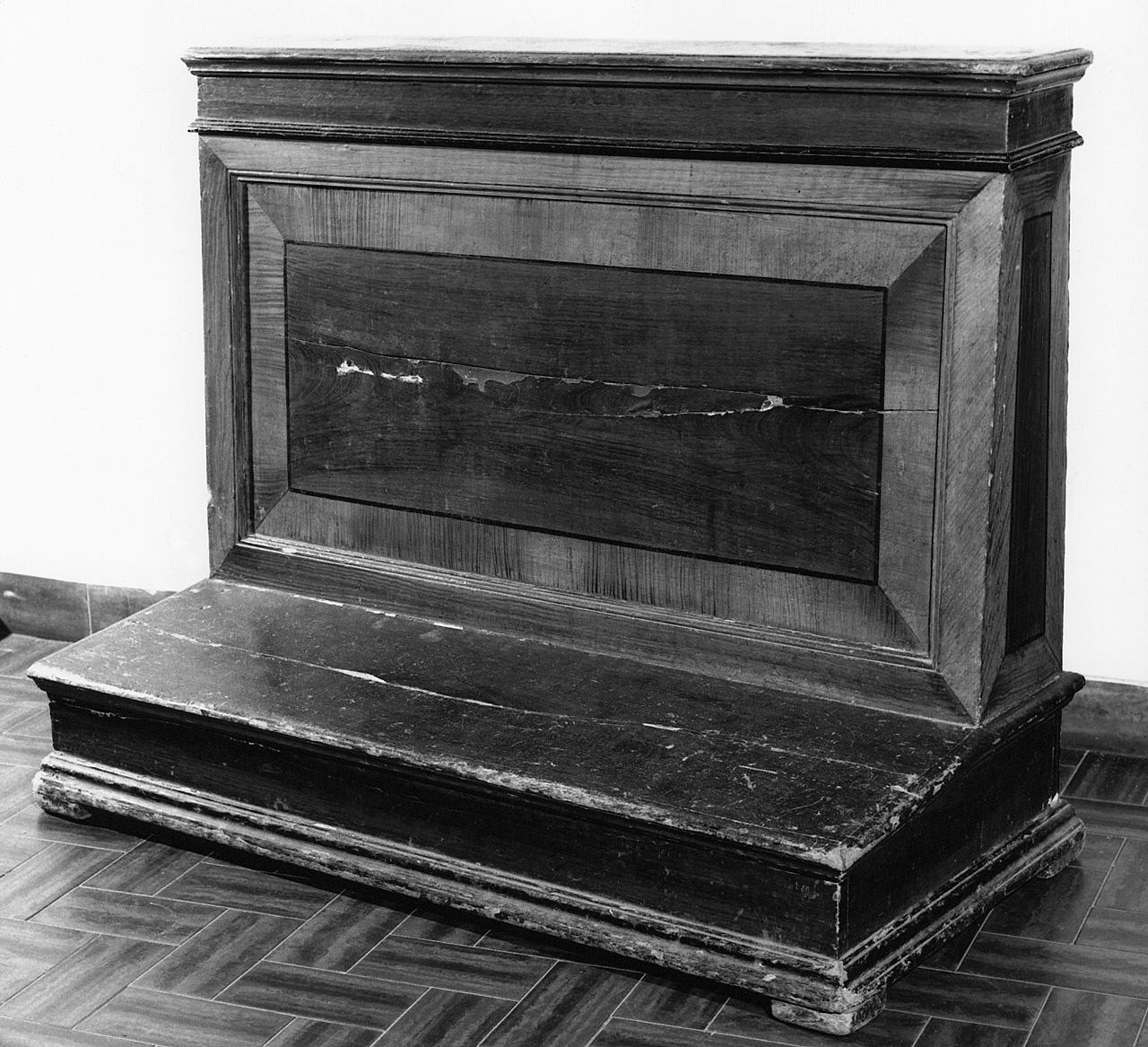 inginocchiatoio - bottega toscana (sec. XIX)