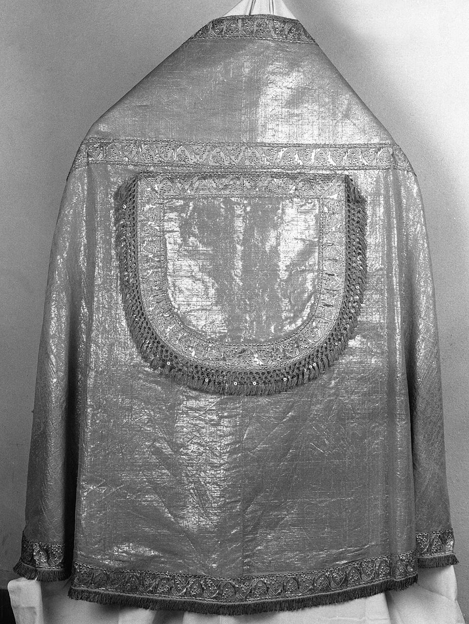 piviale, serie - manifattura fiorentina (secc. XVIII/ XIX)