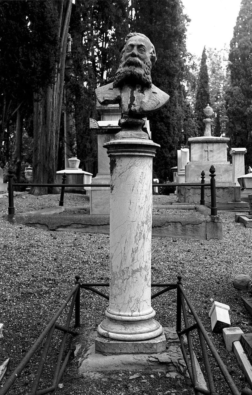 monumento funebre - a cippo di Zocchi Emilio (sec. XIX)