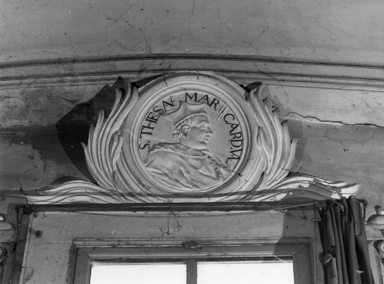 medaglione con San Tesauro (decorazione plastica, insieme) - ambito toscano (sec. XVIII)