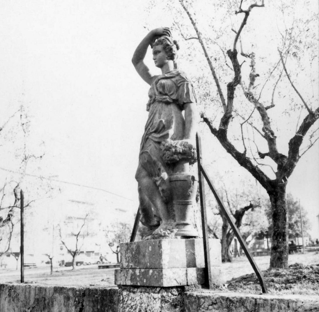 allegoria della primavera (scultura) - ambito toscano (prima metà sec. XIX)