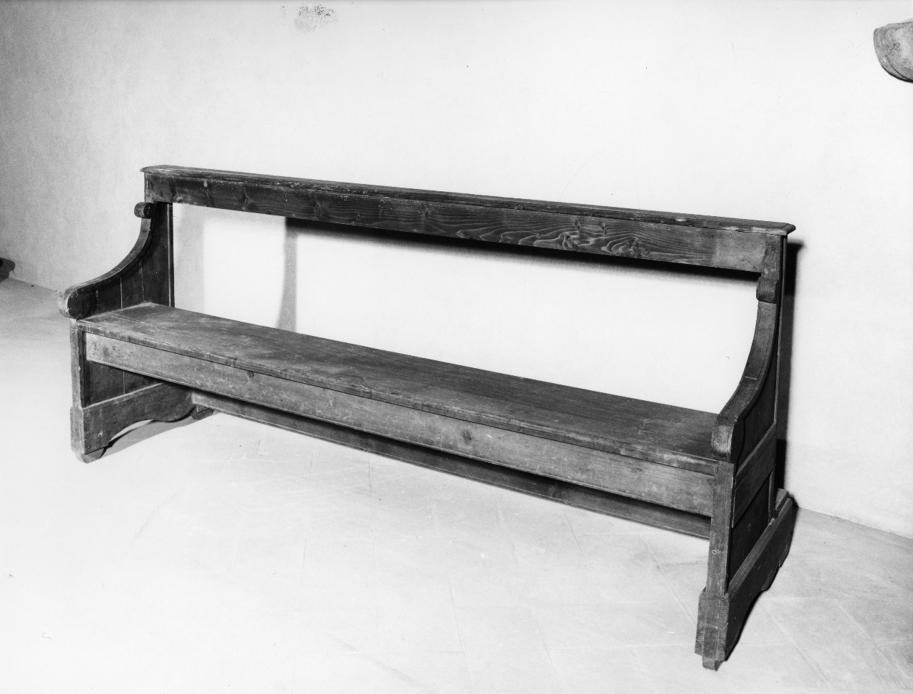 panca con inginocchiatoio, serie - bottega toscana (fine/inizio secc. XVIII/ XIX)