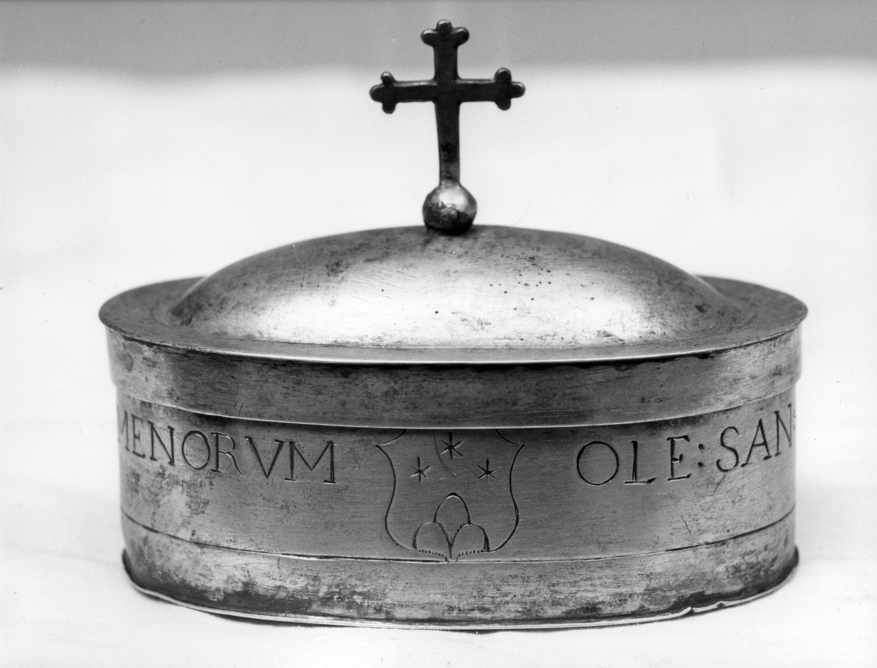 vasetti per oli santi - bottega toscana (sec. XVIII)