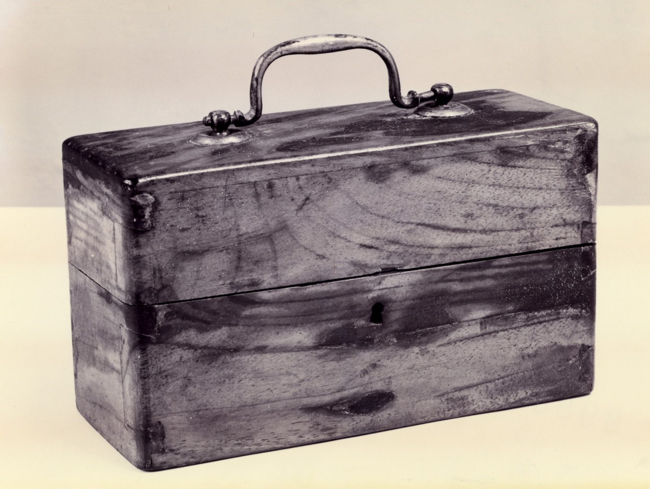 custodia - dei vasi per la riserva degli oli santi - produzione fiorentina (sec. XIX)