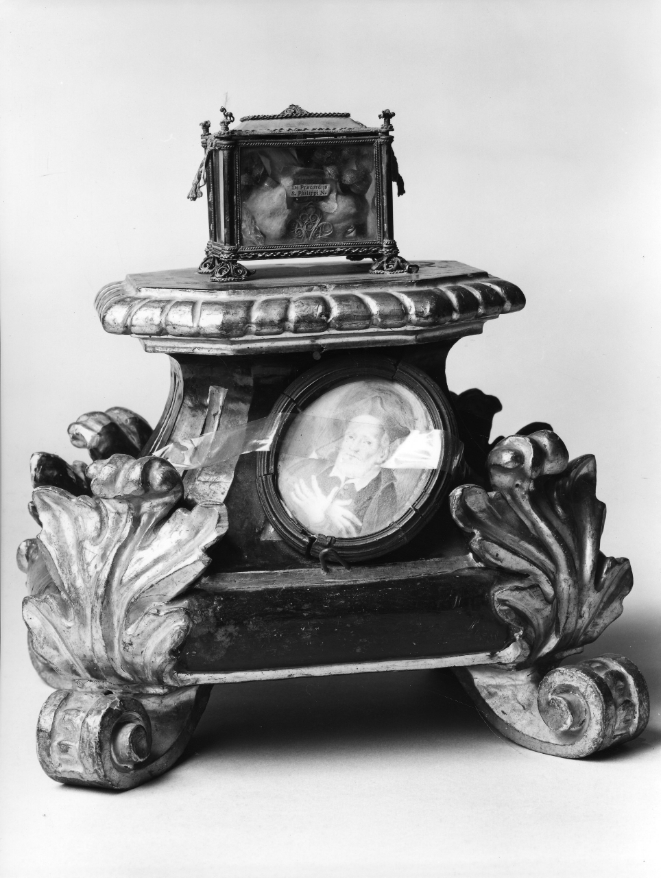 reliquiario a teca - a urna - bottega toscana (sec. XVIII)