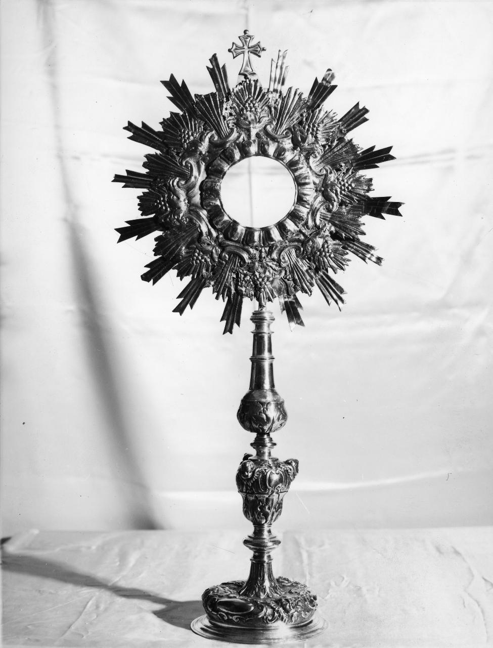 ostensorio - bottega pistoiese (seconda metà sec. XVIII)