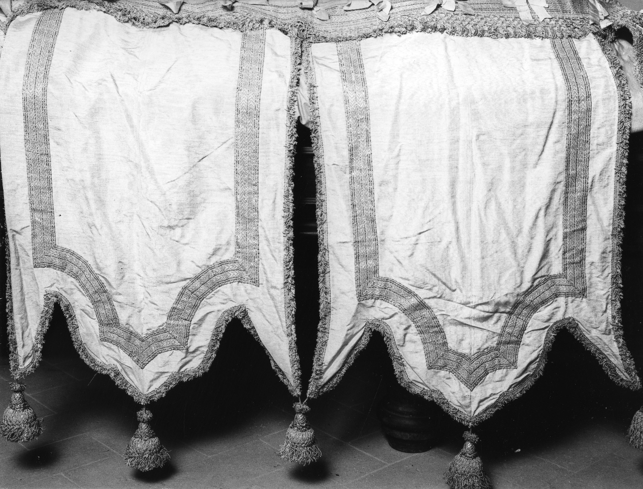 baldacchino - manifattura italiana (ultimo quarto sec. XVIII)