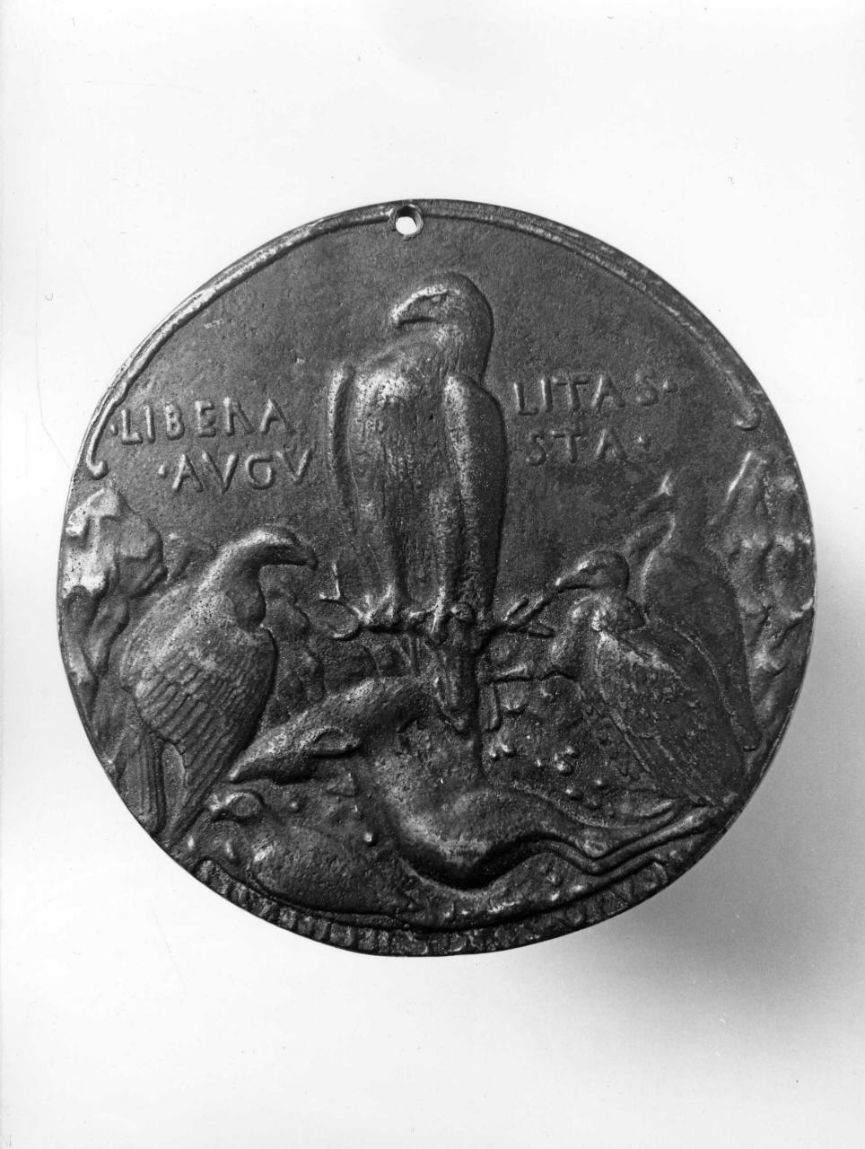 animali e uccelli (medaglia) di Pisanello (bottega) (sec. XV)