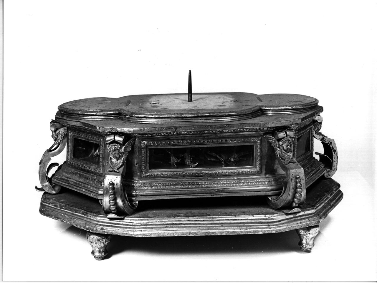 base per reliquiario - bottega toscana (sec. XVII)