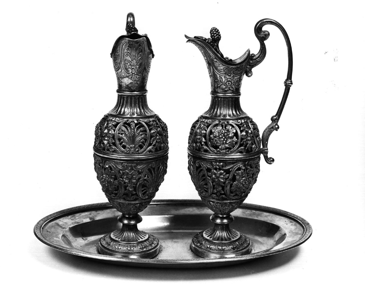 servizio di ampolline - bottega fiorentina (sec. XIX)